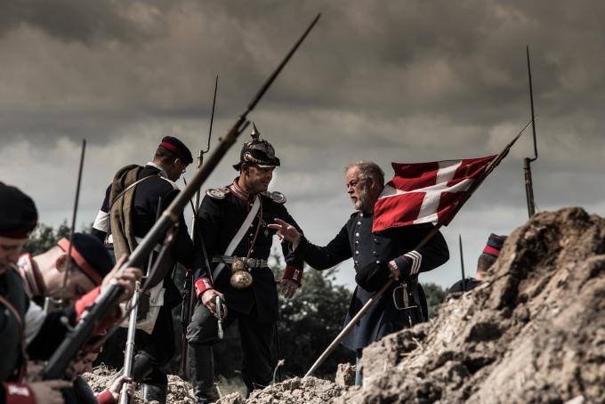 Historiecenter Dybbøl Banke laver historisk reenactment centreret omkring den anden slesvigske krig i 1864. Historiecenter Dybbøl Banke laver historisk reenactment centreret omkring den anden slesvigske krig i 1864.