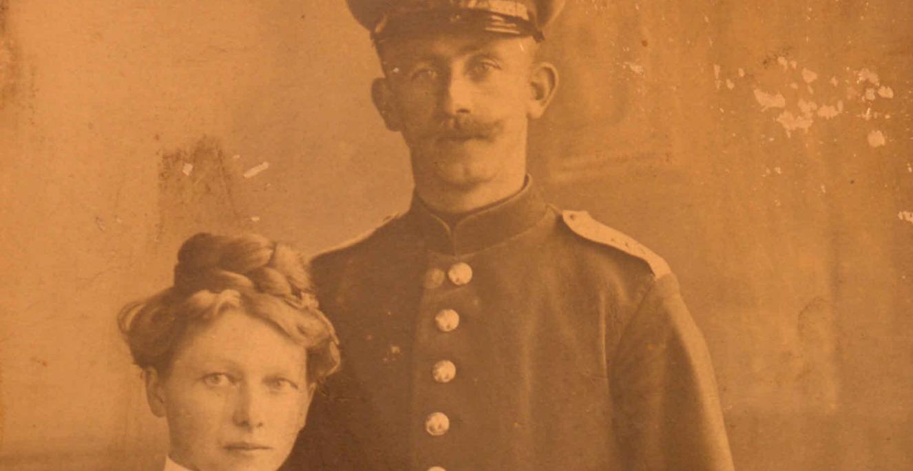 Politibetjent Fritz Hymøller var født i 1885 i Tandslet og tjente på øst- og vestfronten. Under sin krigstjeneste var han i fransk krigsfangenskab.